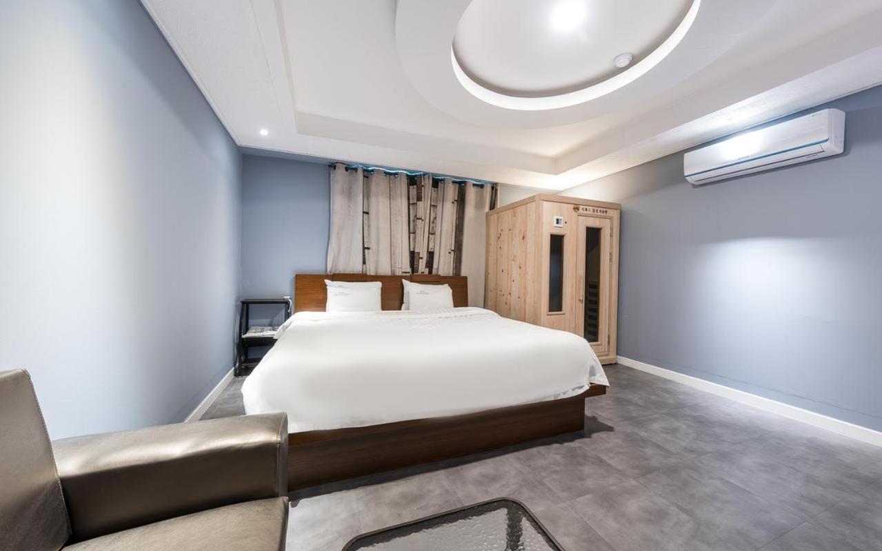 Hotel New Evergreen Mokpo Exterior foto